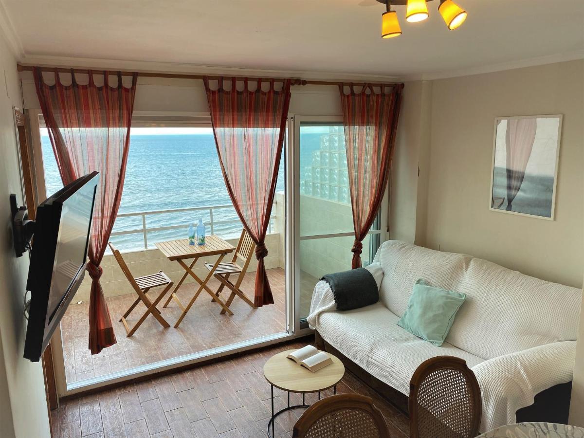 Beachfront Apartment With A Terrace Mareny de Barraquetes Exterior foto